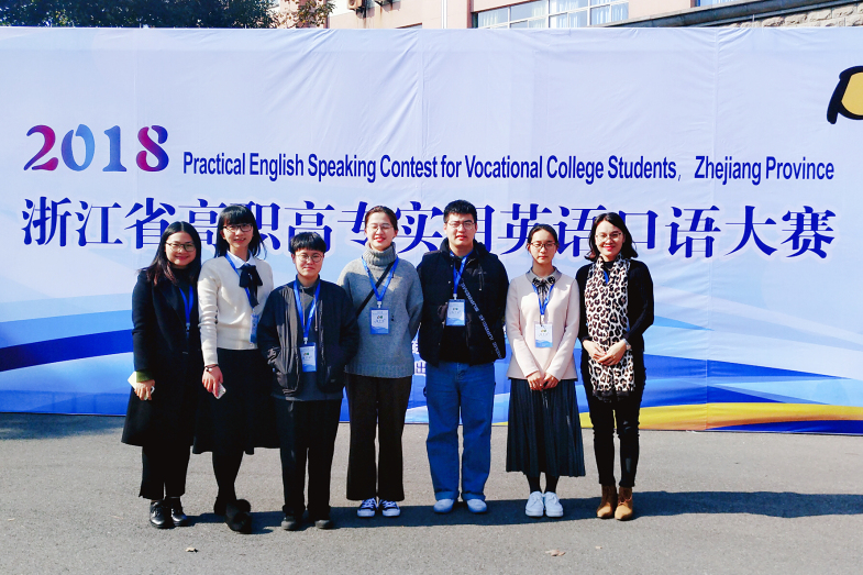 双腿中间被吸到发软的感觉