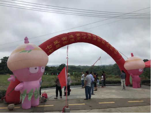 双腿中间被吸到发软的感觉