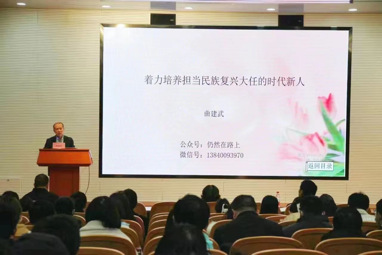 双腿中间被吸到发软的感觉