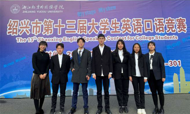 双腿中间被吸到发软的感觉